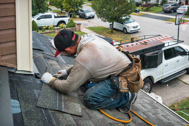 Professional Flat Roof Repair technician working in Hudson, PA